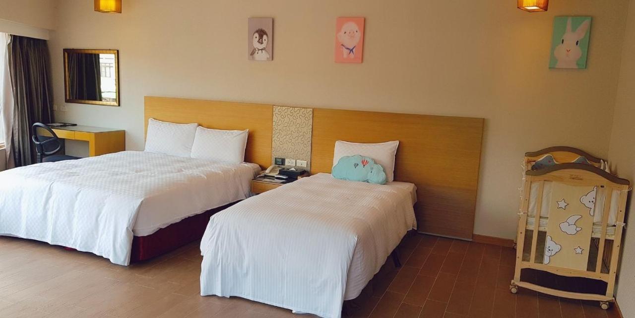 Esun Villa Hotel Chiayi City Exterior photo